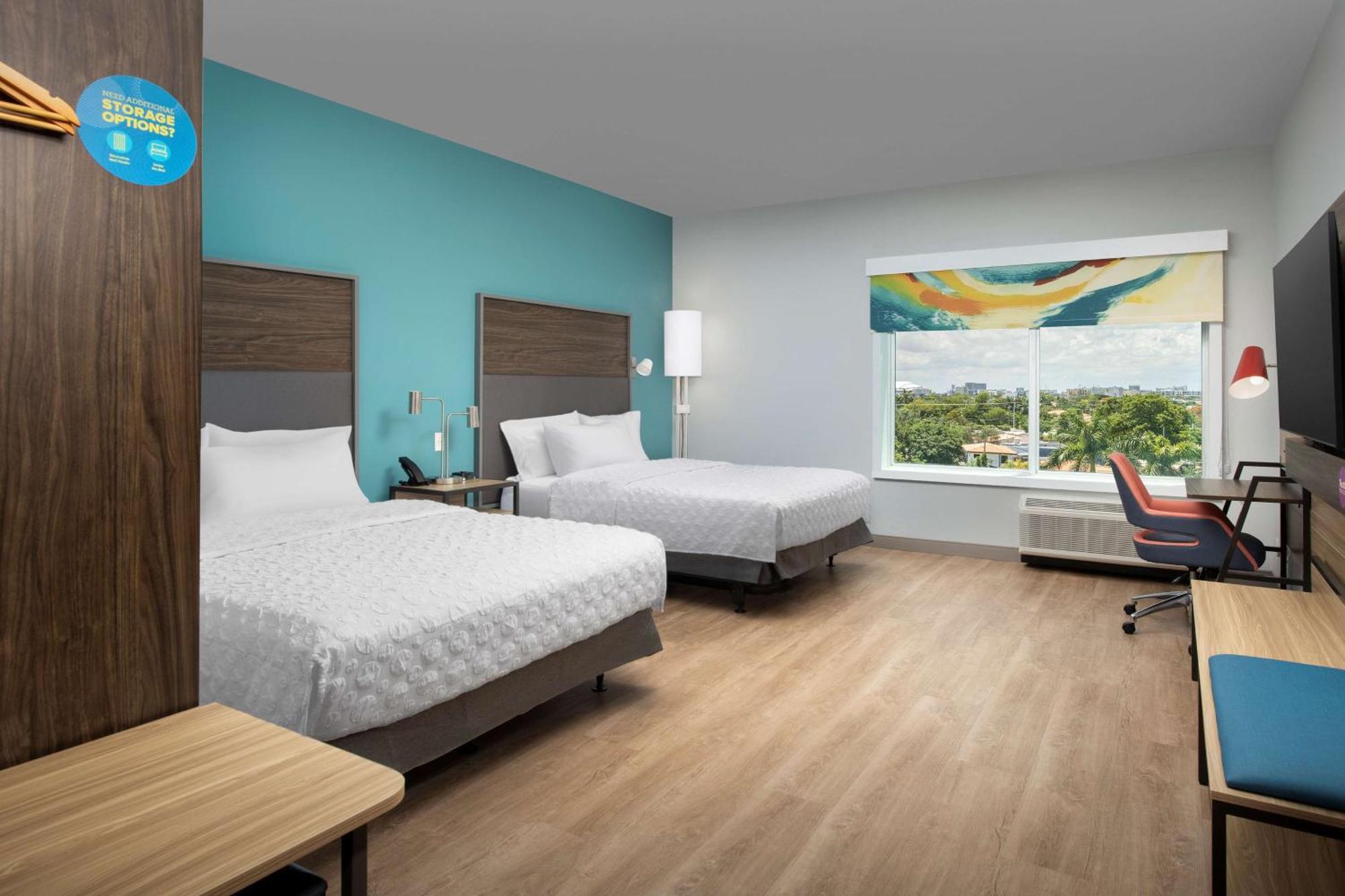 Отель Tru By Hilton Miami West Brickell Экстерьер фото