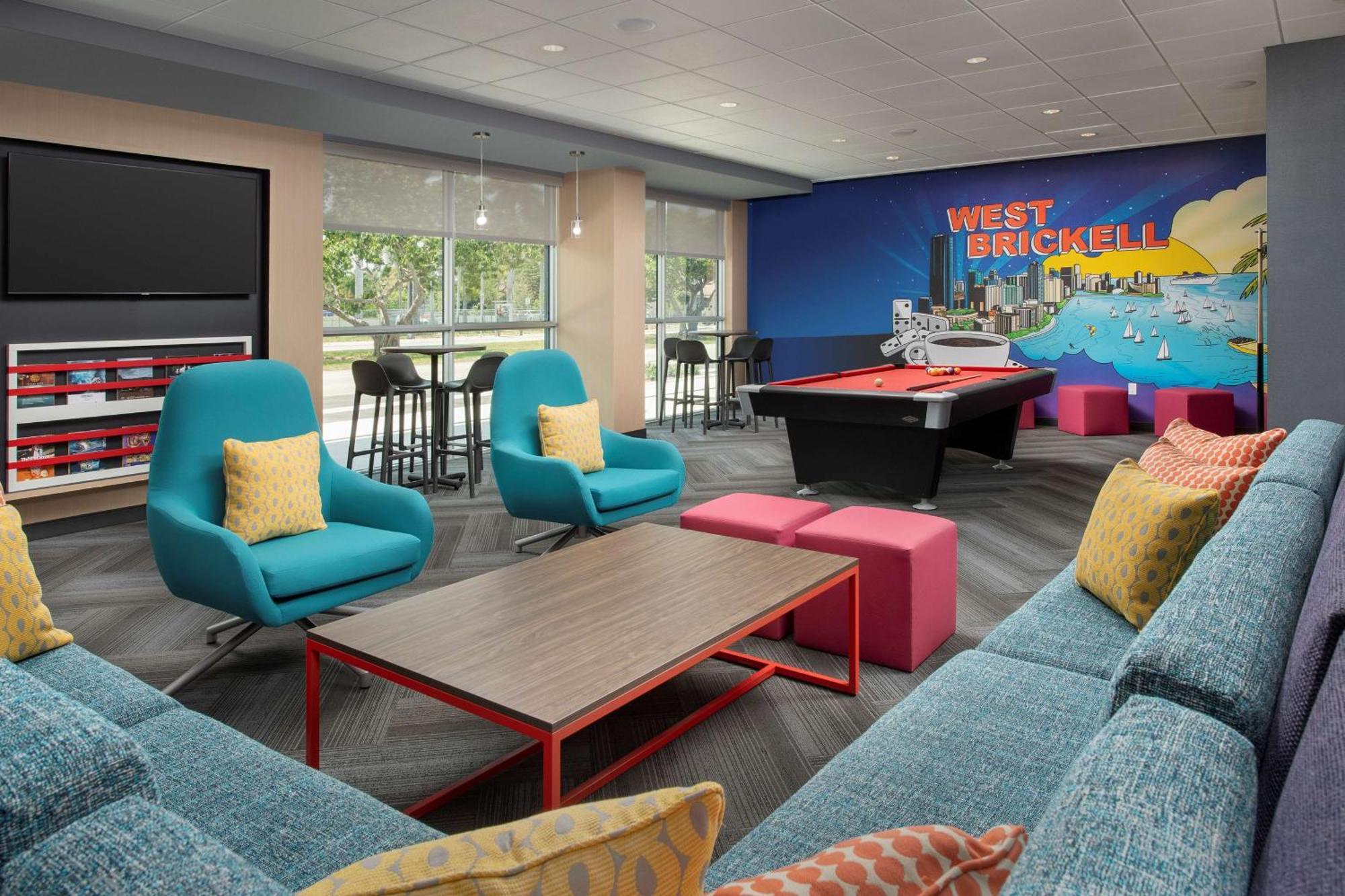 Отель Tru By Hilton Miami West Brickell Экстерьер фото